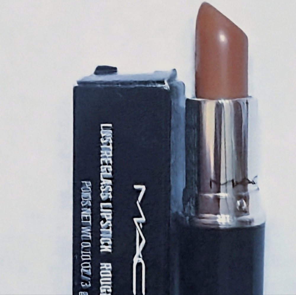 MAC Cosmetics Lustreglass Lipstick Femmomen